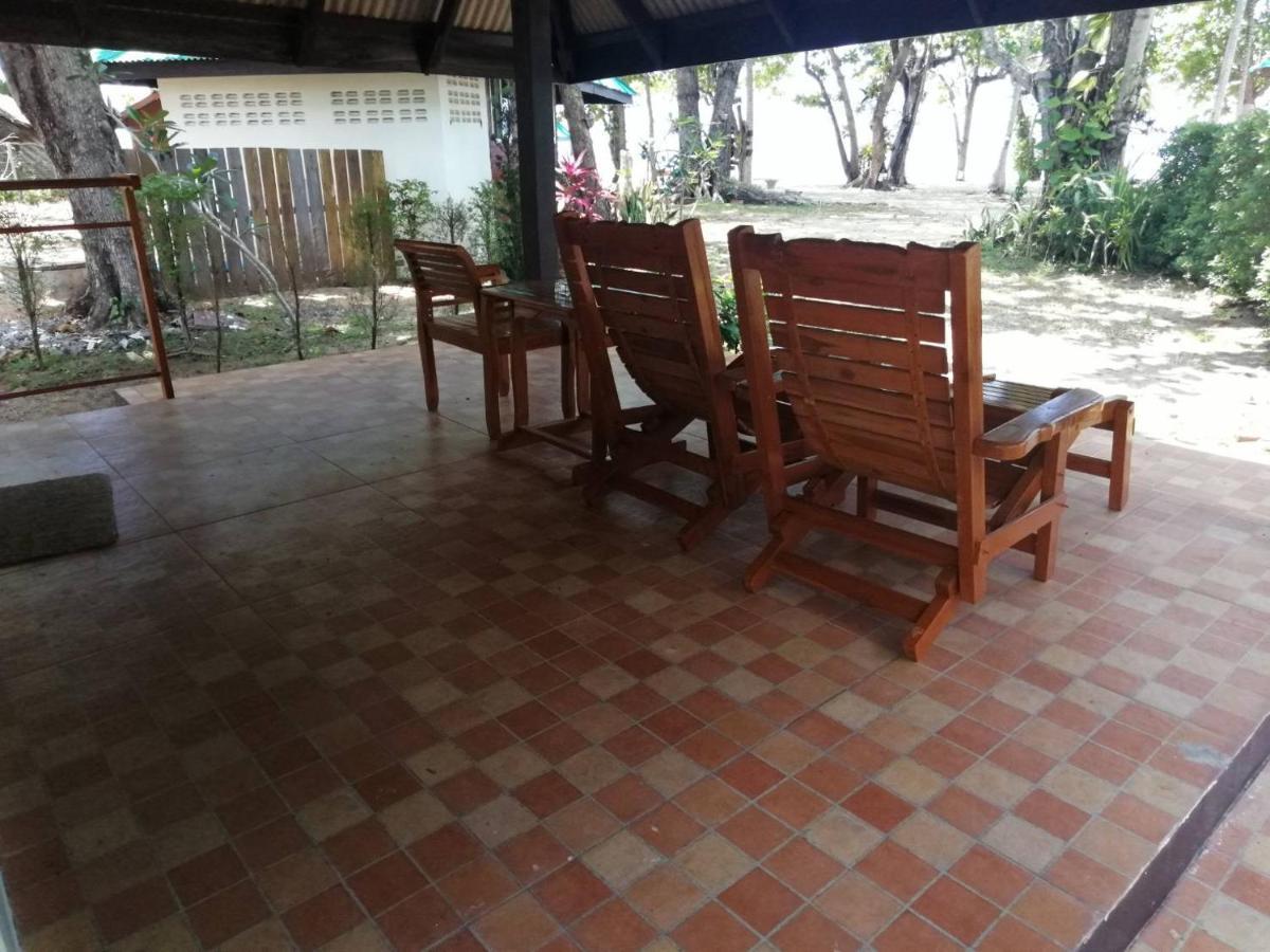 Koh Jum Delight Beach Екстер'єр фото