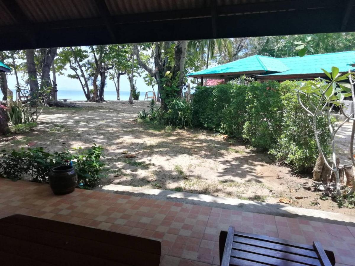Koh Jum Delight Beach Екстер'єр фото