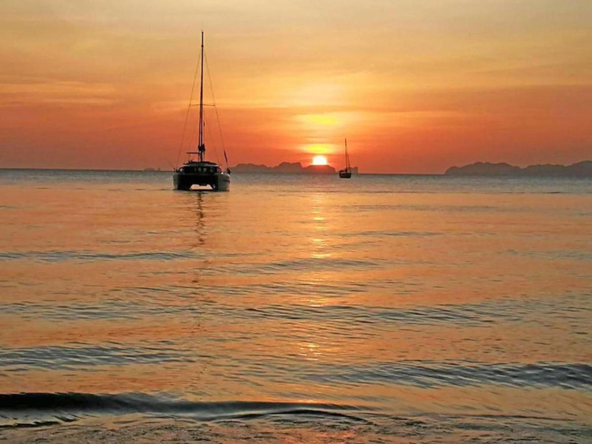 Koh Jum Delight Beach Екстер'єр фото